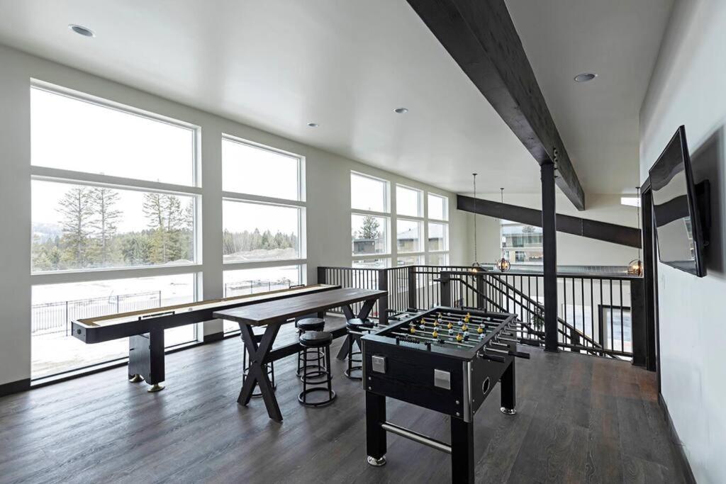 Brand New Upscale Home- Best Location! Уайтфиш Экстерьер фото